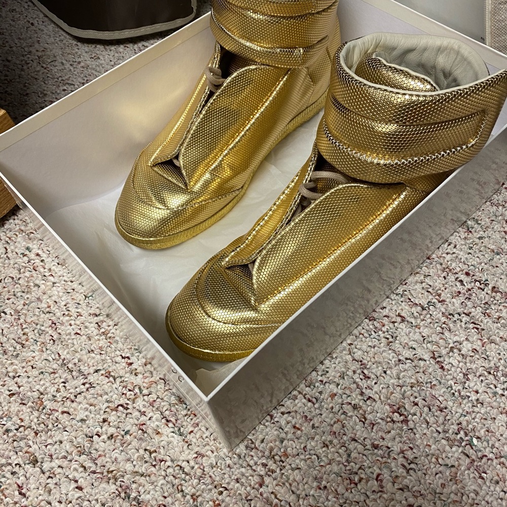 Maison Margiela gold laceless shoes